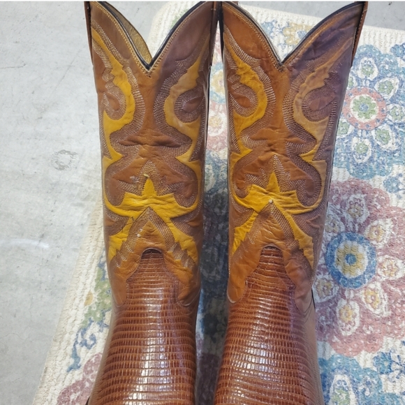 Lizard Artisan Western Boots⭐ - Picture 5 of 8
